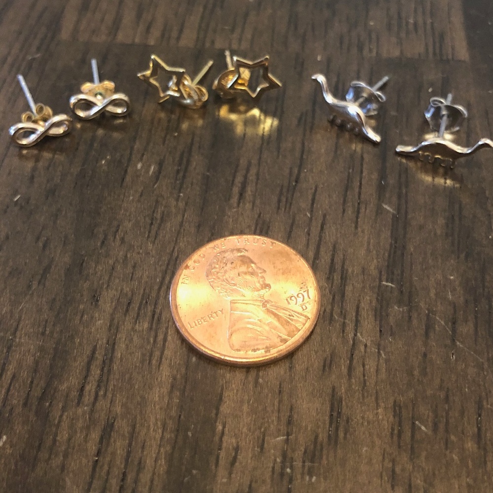 Gold tone stud earrings - 3 pairs